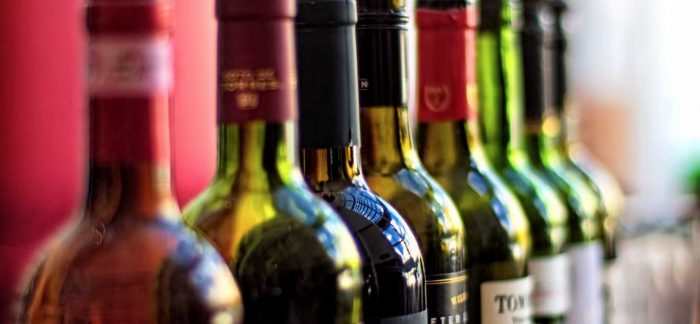 La classifica: i 6 momenti di disagio durante una degustazione di vino